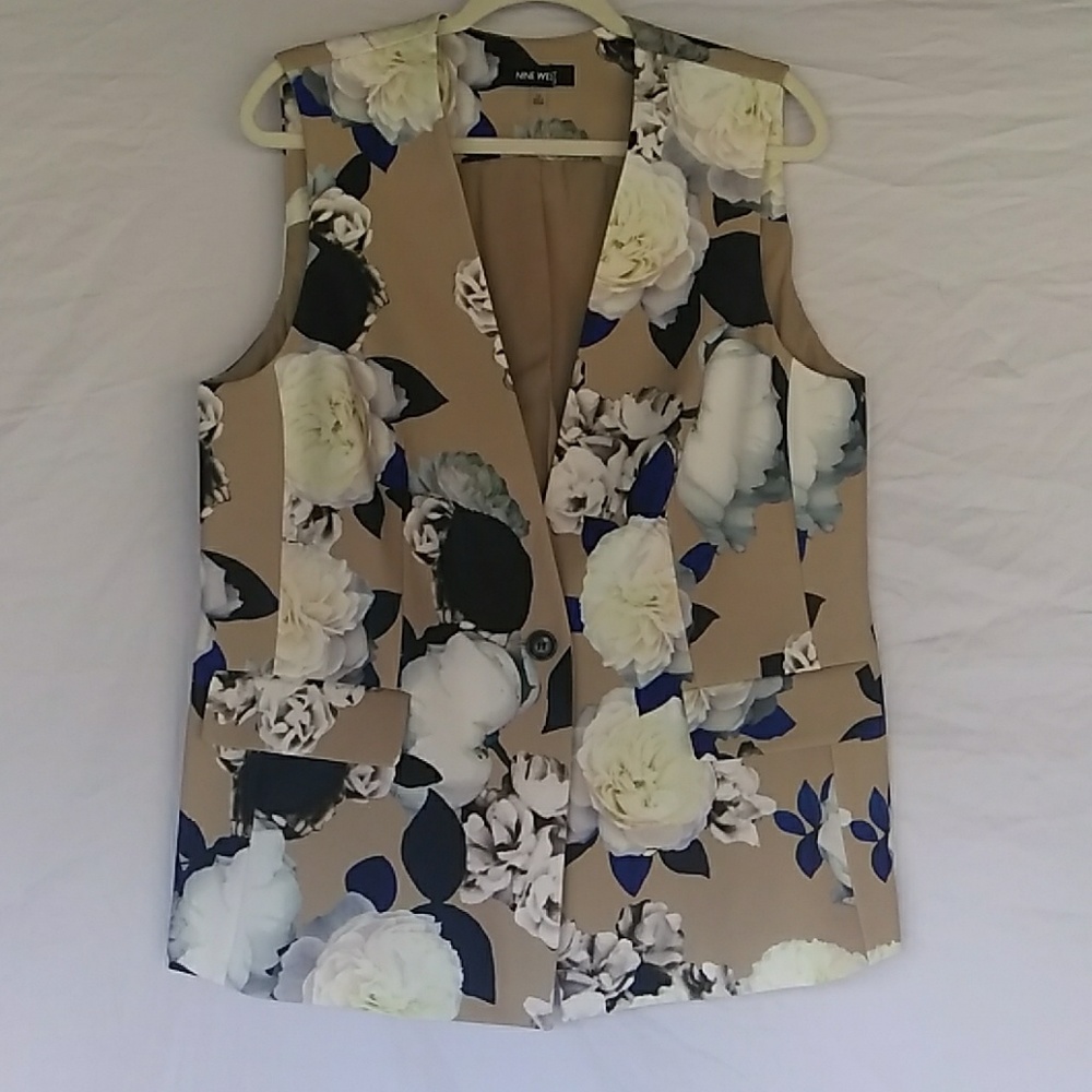 Nine West Floral Vest
